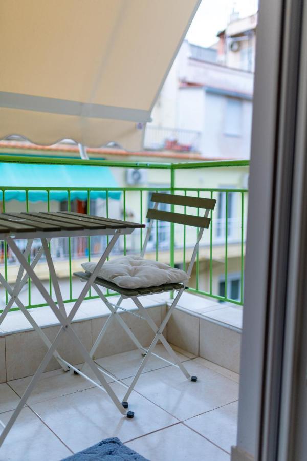 Niovi, Stylish Apartment Near The Waterfront Tessalónica Exterior foto