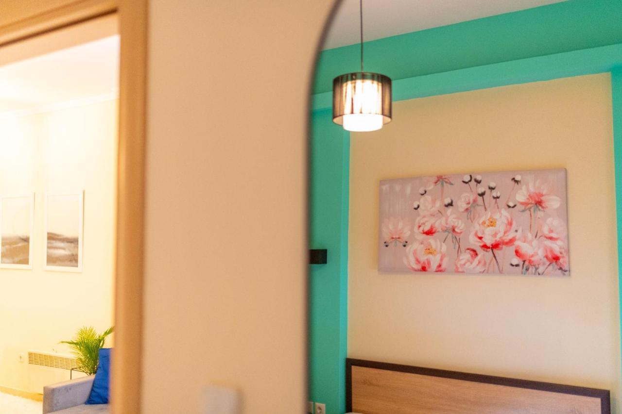 Niovi, Stylish Apartment Near The Waterfront Tessalónica Exterior foto